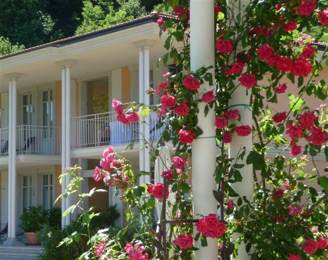 Residence Ville Lago Lugano Porto Ceresio Zewnętrze zdjęcie